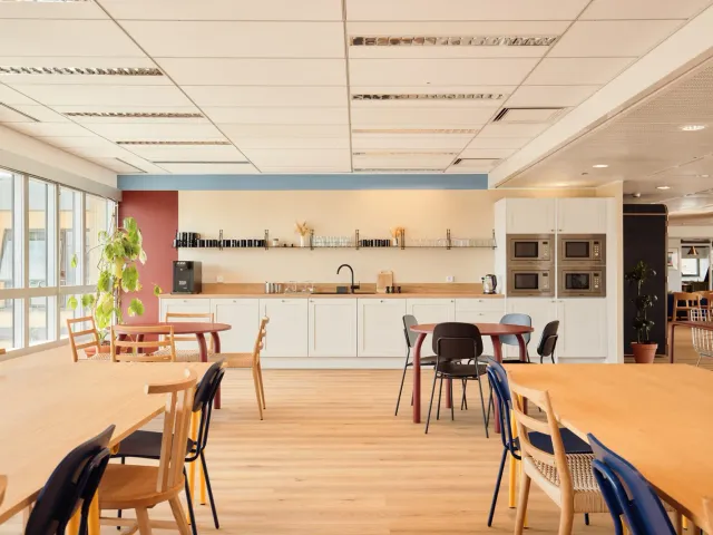 Bureau privé 1 poste à louer - Paris 18e (Sacré-Cœur)